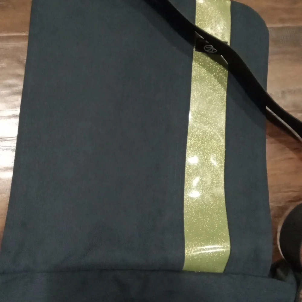 Navy Messenger Bag with Reflective Strip with Adjustable Straps